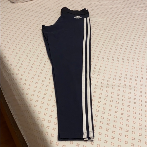 Brand New without tags Navy Adidas cotton leggings - Picture 3 of 4